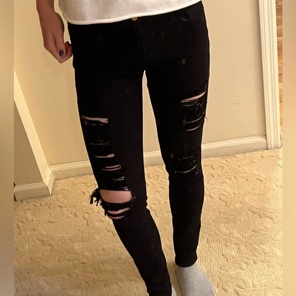 Frame Jeans Ripped - Picture 9 of 9